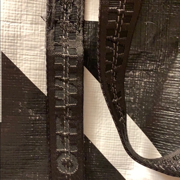 NWT Off-White Commercial Tote - Picture 2 of 8